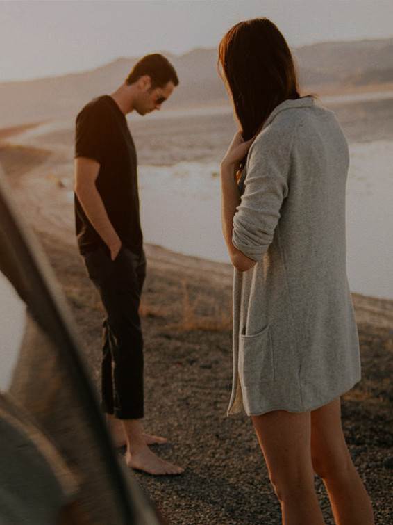 用吻堵住的秘密。