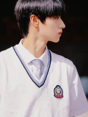 甘愿做她的小錢包