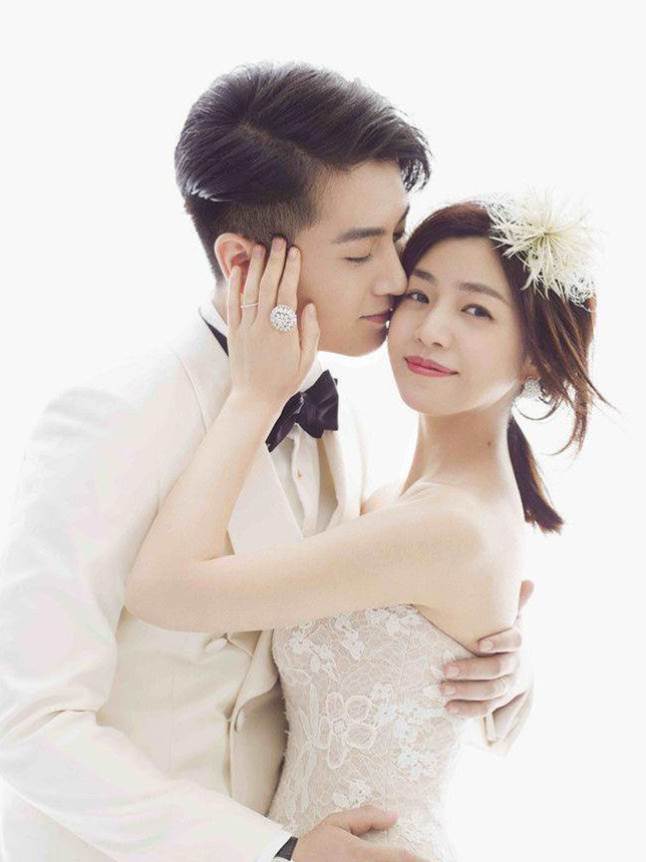 我在娛樂圈爽文里當咸魚