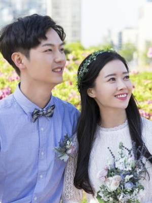 胡教官，向后轉