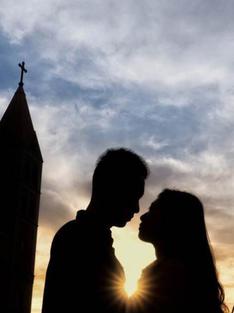 嫁二婚老公三年生活甜蜜，無意翻到本他的日記，我堅決離婚