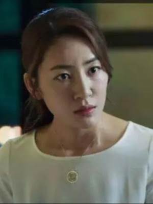 剛擺脫婚姻束縛的女人