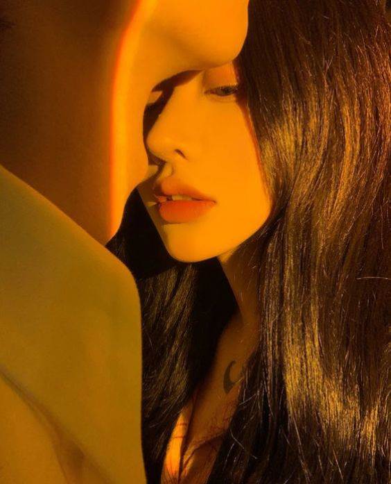 穿成渣男主的短命白月光